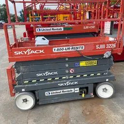 2017 Skyjack SJIII3226 Scissor Lift
