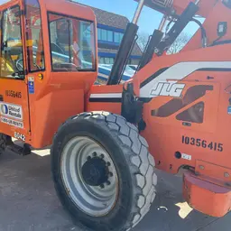 2015 SKYTRAK 6042 Forklift