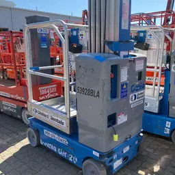 2017 Genie GR-20 Self-Propelled One-Person Lift