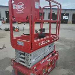 2017 MEC 1330SE Scissor Lift