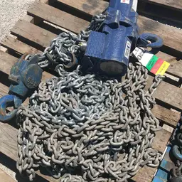 2012 JD NEUHAUS PROFI 3-6TI Hoist