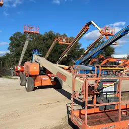 2013 JLG 800S Boom Lift