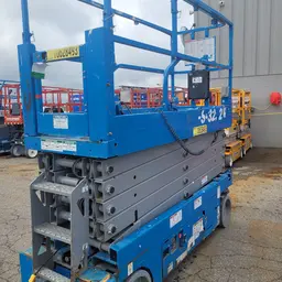 2017 Genie GS-3232 Scissor Lift