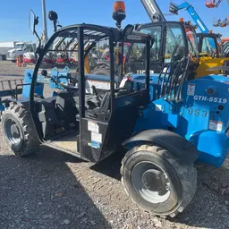 2017 Genie GTH-5519 Forklift