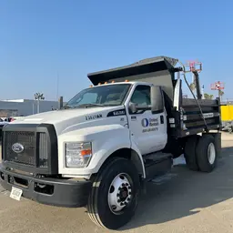 2019 Ford F-750 GAS Truck