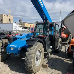 2015 Genie GTH-844 Forklift