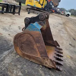 2019 ATI McMillen KOMATSU PC 300 Bucket Attachment