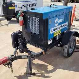 2020 Miller Welders Big Blue 300R Welder