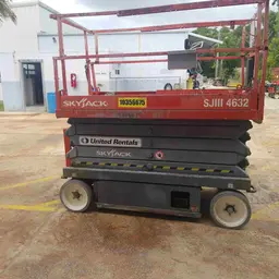 2015 Skyjack SJIII4632 Scissor Lift