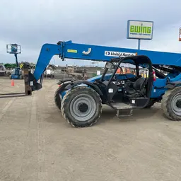 2016 Genie GTH-844 Forklift