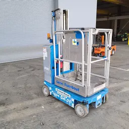 2015 Genie GR-20 Self-Propelled One-Person Lift