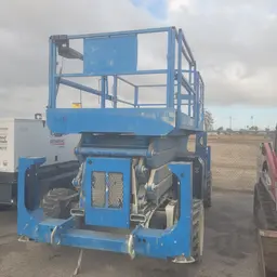 2017 Genie GS-4390 RT Rough Terrain Scissor Lift