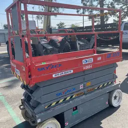 2014 Skyjack SJIII3226 Scissor Lift