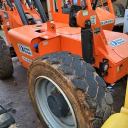 2016 SKYTRAK 6042 Forklift
