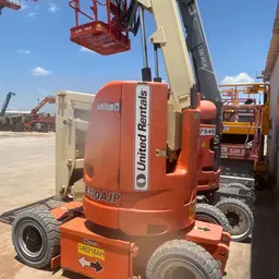 2014 JLG E300AJP Articulating Boom Lift