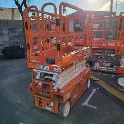 2018 Snorkel S3219E Scissor Lift