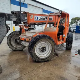 2016 SKYTRAK 8042 Forklift