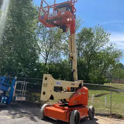 2014 JLG E450AJ Articulating Boom Lift