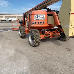 2013 JLG 600AJ Articulating Boom Lift