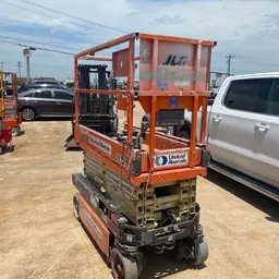 2017 JLG 1932R Scissor Lift