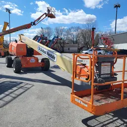 2015 JLG 800S Boom Lift