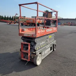 2015 Skyjack SJIII3226 Scissor Lift