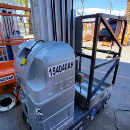 2015 JLG 20MVL Self-Propelled One-Person Lift