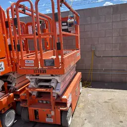 2016 Snorkel S3219E Scissor Lift
