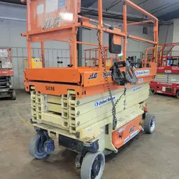 2017 JLG 3246ES Scissor Lift