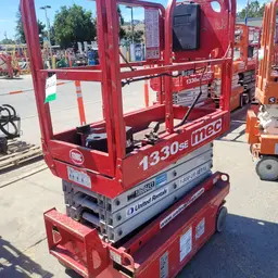2017 MEC 1330SE Scissor Lift