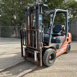 2017 Toyota 8FGU25 Warehouse Forklift