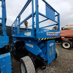 2016 Genie GS-3384 RT Rough Terrain Scissor Lift