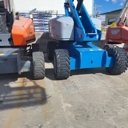 2015 Genie S-80X Boom Lift