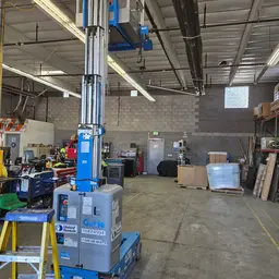 2016 Genie GR-20 Self-Propelled One-Person Lift