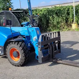 2017 Genie GTH-5519 Forklift