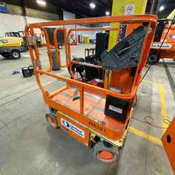 2016 JLG 1230ES Self-Propelled One-Person Lift