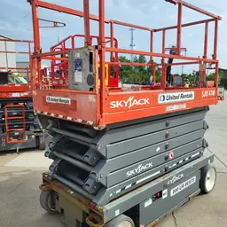 2018 Skyjack SJIII4740 Scissor Lift