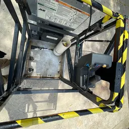 2016 JLG 20MVL Self-Propelled One-Person Lift