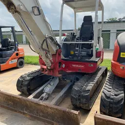 2017 Takeuchi TB260 Mini Excavator