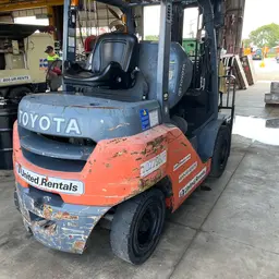 2018 Toyota 8FD35U Warehouse Forklift