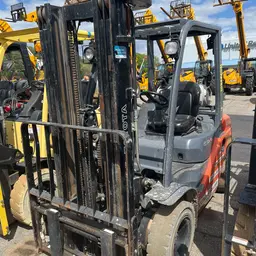 2018 Toyota 8FGU25 Warehouse Forklift