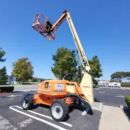 2017 JLG 600AJ Articulating Boom Lift