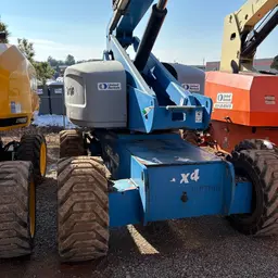 2014 Genie S-85 Boom Lift
