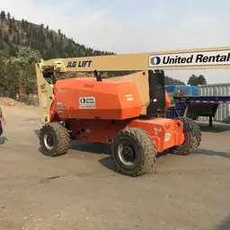 2013 JLG 800AJ Articulating Boom Lift