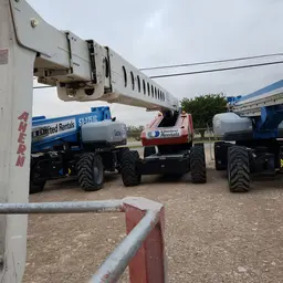 2015 Snorkel TB126J Boom Lift