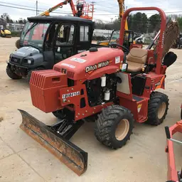 2017 Ditch Witch RT45 Ride-On Trencher