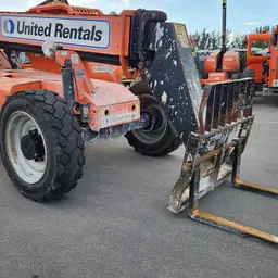 2016 SKYTRAK 6042 Forklift