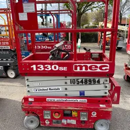 2017 MEC 1330SE Scissor Lift