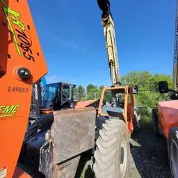 2016 JLG 1055 Forklift