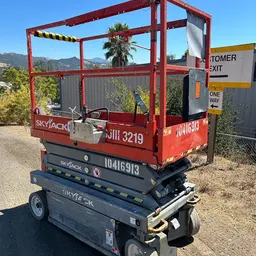 2015 Skyjack SJIII3219 Scissor Lift